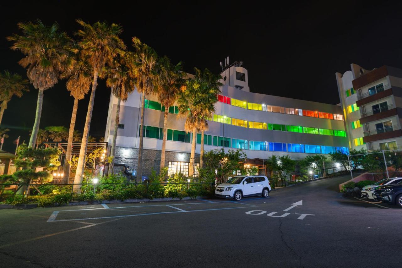 Sea Cliff Hotel Jeju Exterior photo
